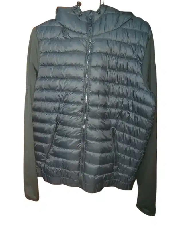 CAMPERA LIVIANA COLOR NEGRO